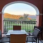 아파트 Cap Esterel 4 Pers Equipe, Belle Vue Golf, Centre Village Pierre & , Parking Inclus Et 5 Piscines Acces Gratuit, Clim, Wifi, Tv, Lave-vaisselle Et Lave-linge,four, Plancha *
